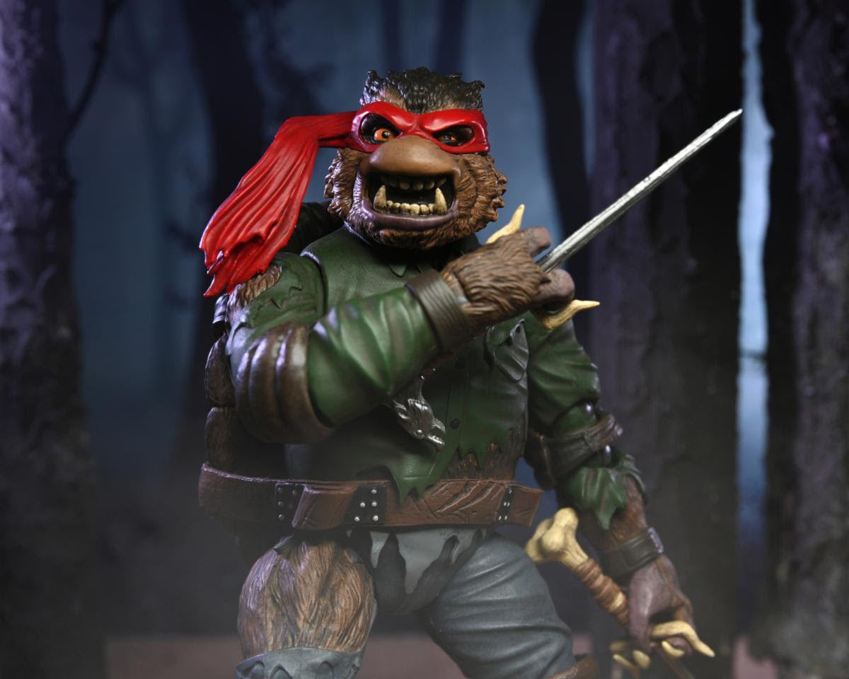 Universal Monsters x Teenage Mutant Ninja Turtles Ultimate Raphael as The Wolfman