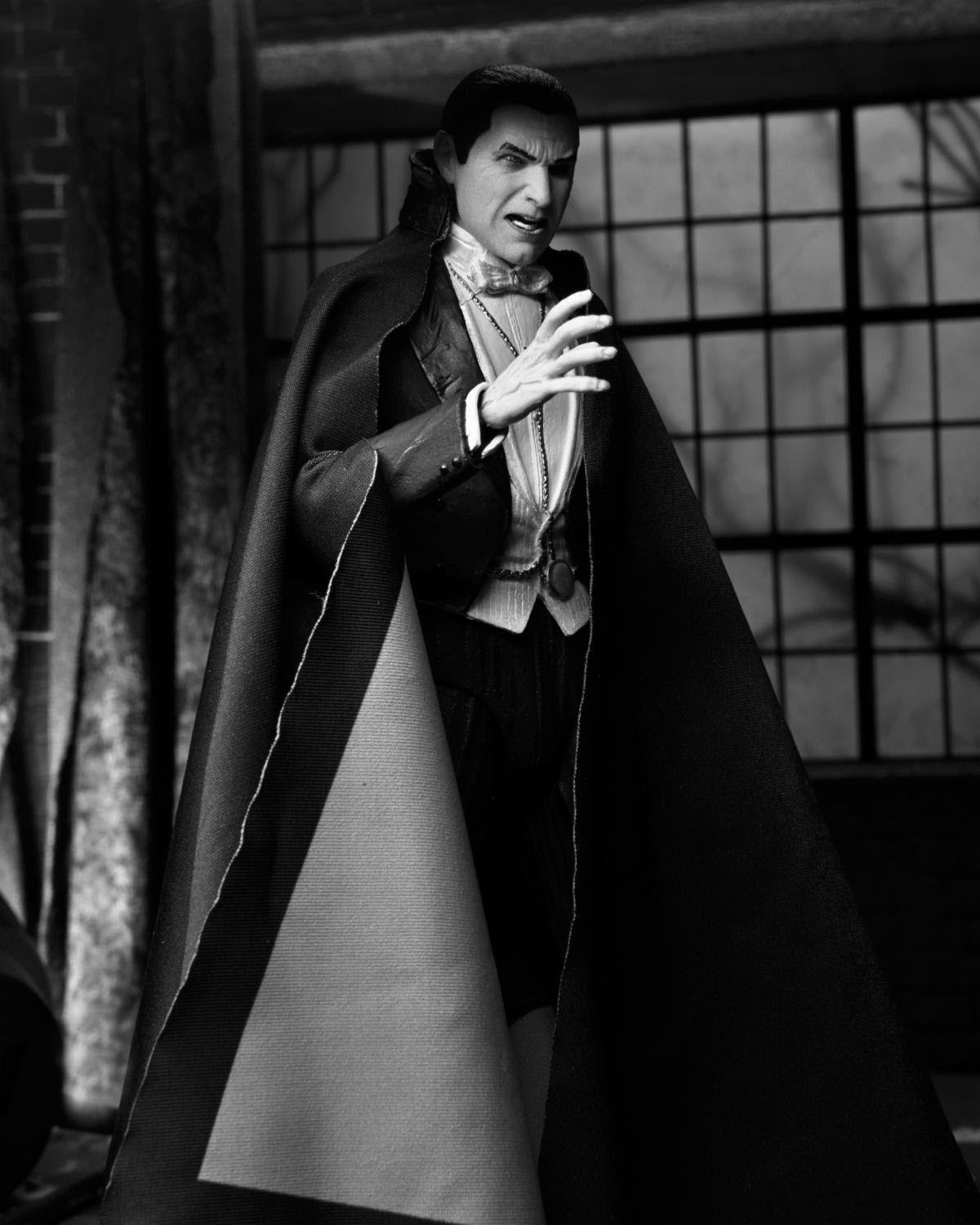 Universal Monsters - 7" Scale Action Figure - Ultimate Dracula - Carfax Abbey