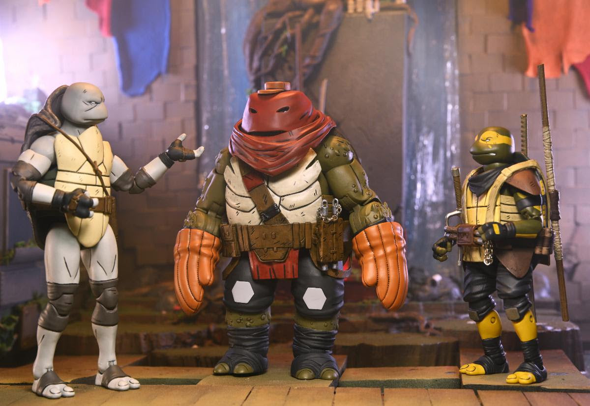 Teenage Mutant Ninja Turtles (The Last Ronin) - 7” Scale Action Figure - Ultimate Odyn (Re-Evolution)