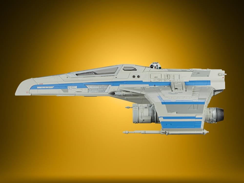 Star Wars: The Vintage Collection New Republic E-Wing & KE4-N4 Exclusive Figure & Vehicle Set (Ahsoka)